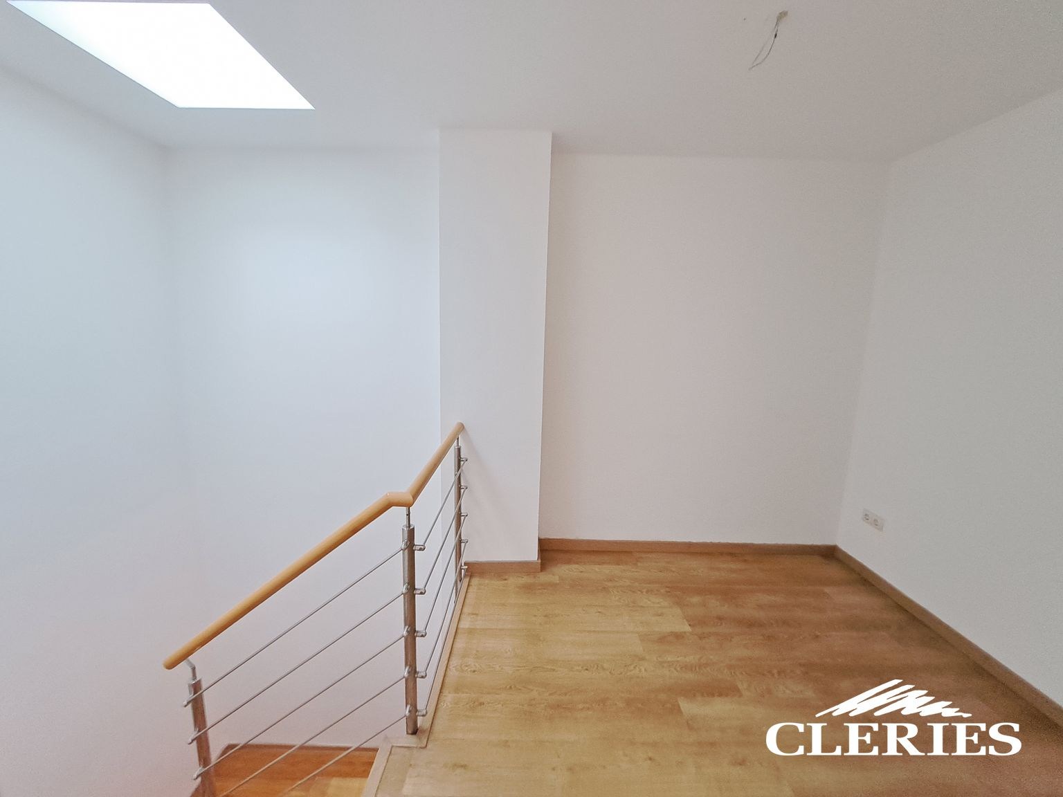 /RealEstateImages/6867/20260410_125911 [Resolucion de Escritorio].jpg